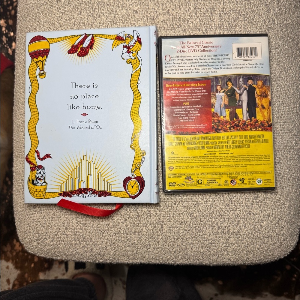 The Wizard of Oz (DVD, 2013, 2-
Disc Set) and Children's Collectible Ed. Book - Picture 2 of 4